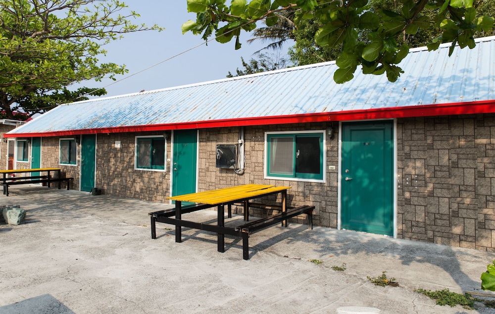 Kenting Dajianshan Wilderness Bungalow 3/32