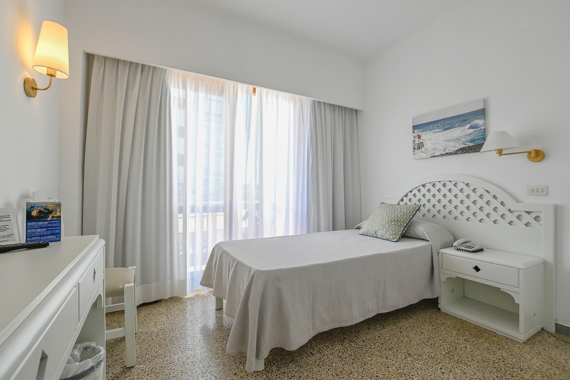 Room, Single, Balcony