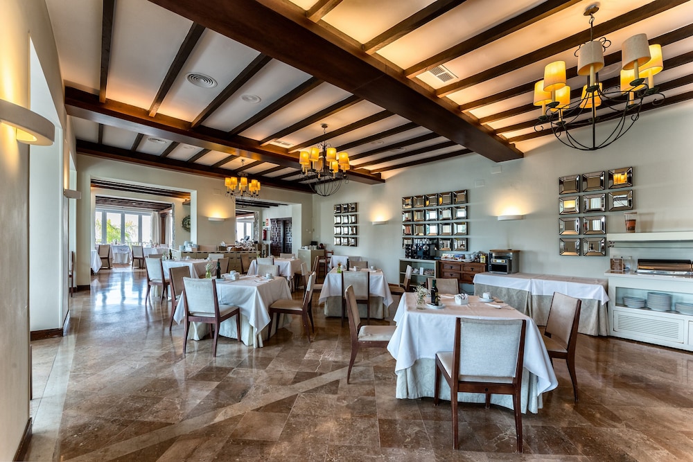 Parador de Malaga Gibralfaro Hotel 48/59