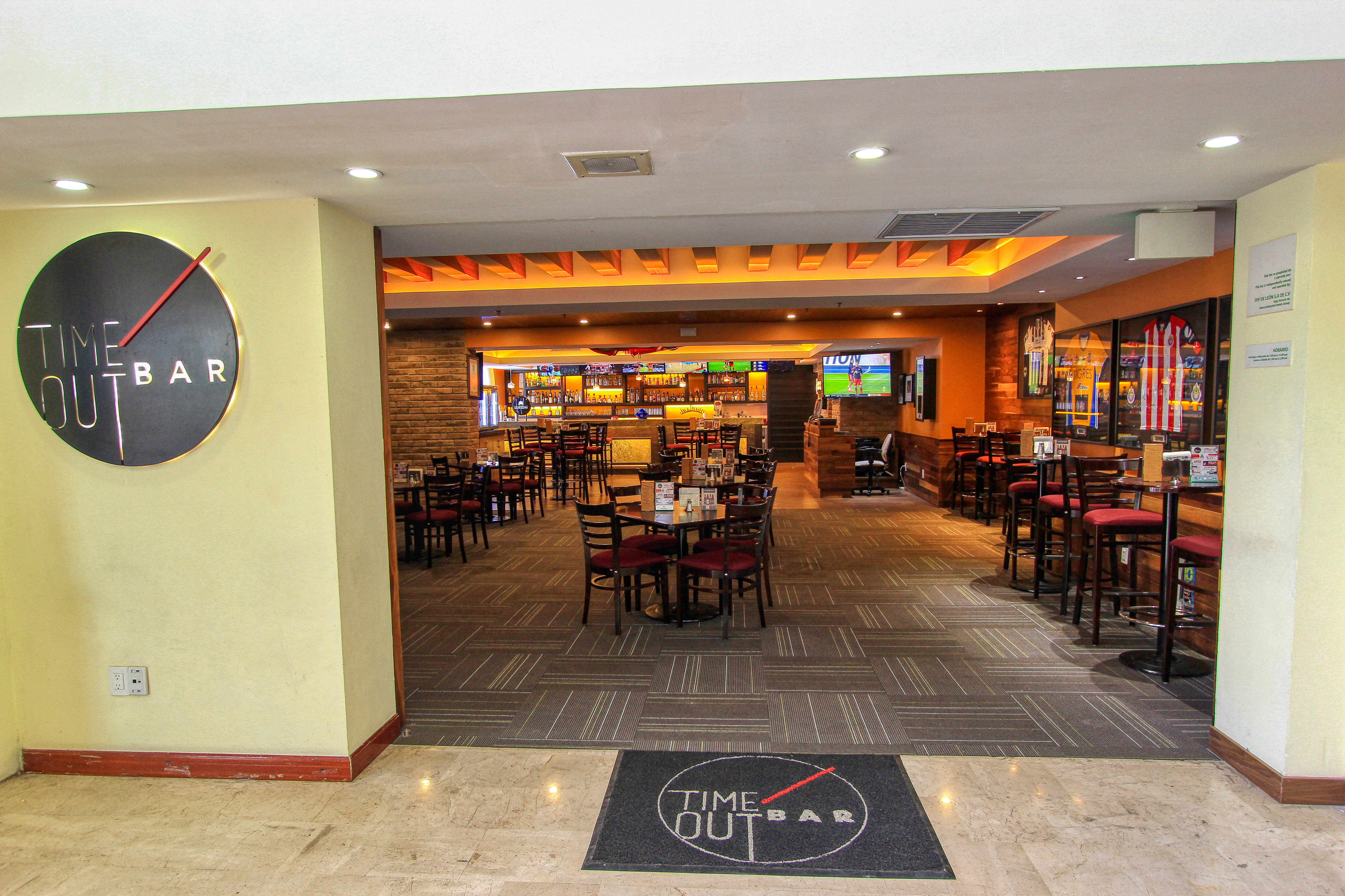 Holiday Inn Leon 3/50