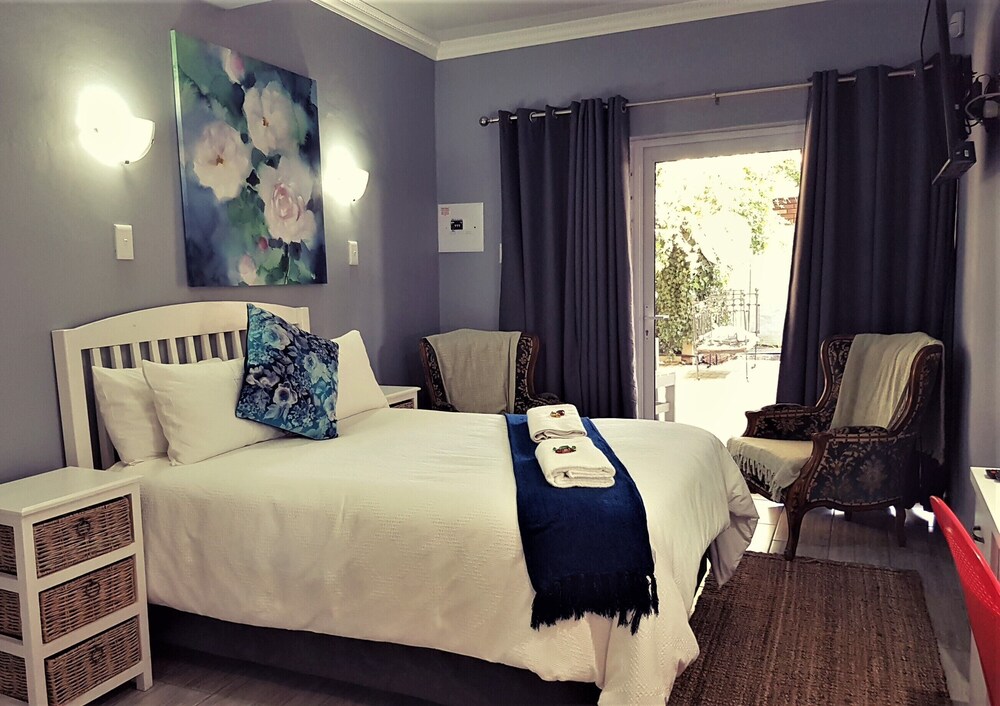 Graceland Guesthouse 10/50