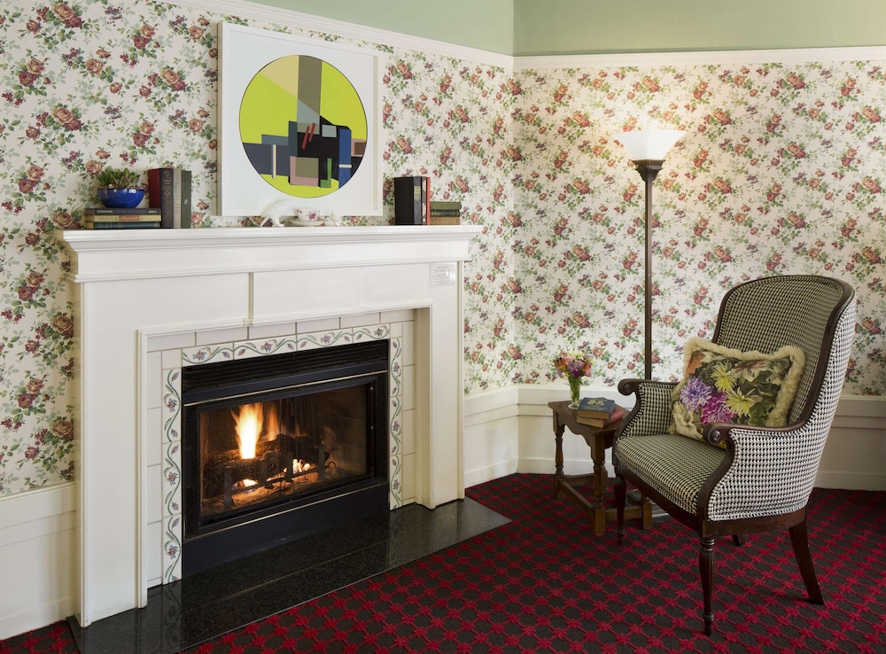 White Swan Inn 5/61
