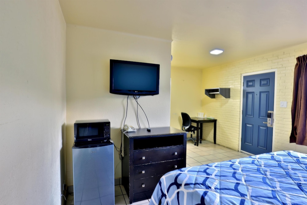 Americas Best Value Inn San Antonio Airport South 30/39