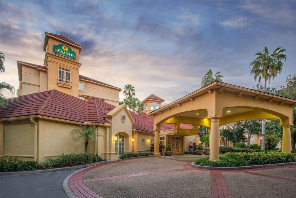 La Quinta Inn & Suites by Wyndham Tampa Brandon Regency Park 3/49