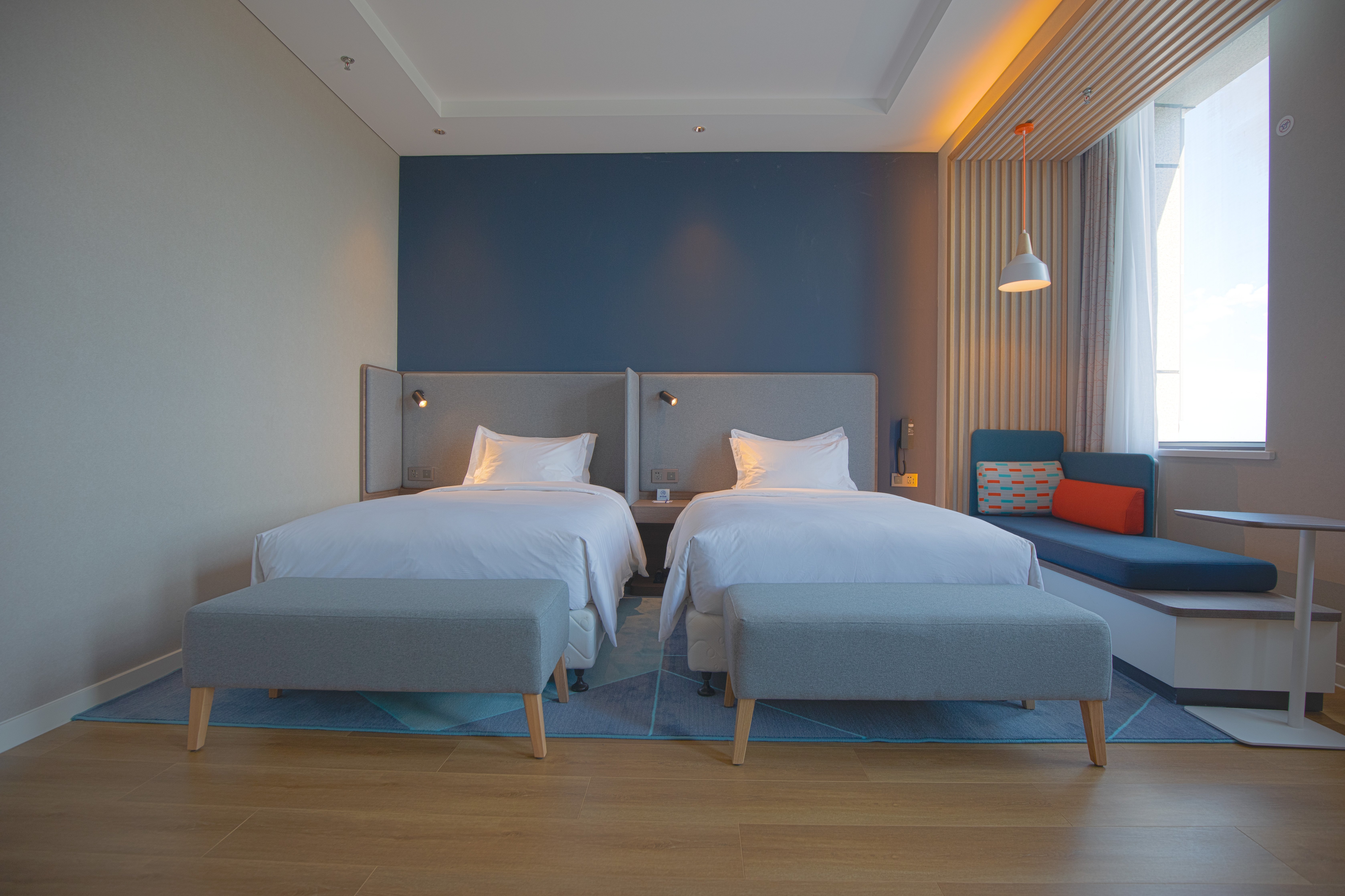 Holiday Inn Express Horgos 18/38