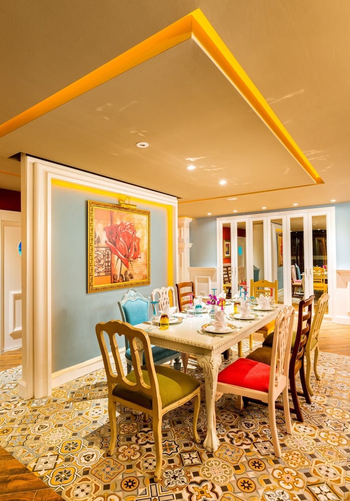 The Olive Tree Hotel 35/50