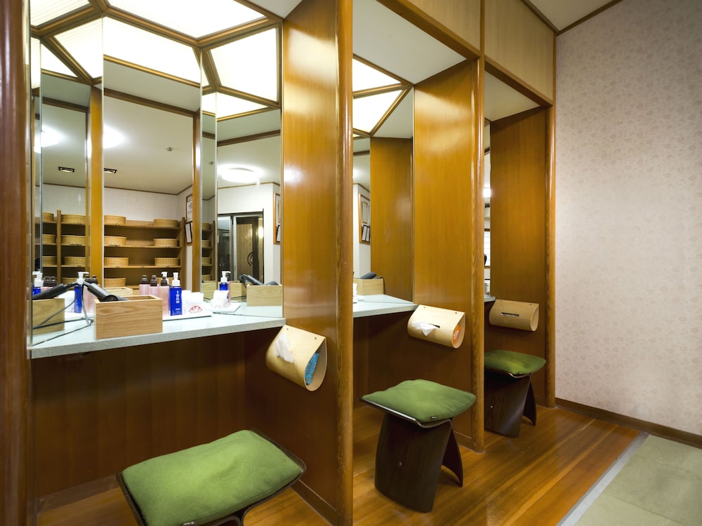 HOTEL YAGI 50/50