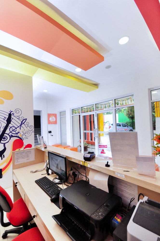Djo Front One Inn Bengkulu 30/34