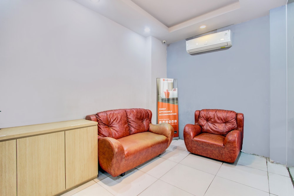 Hotel O Tegal near near Pacific Mall Tegal formerly Hugo Suites Family 30/33