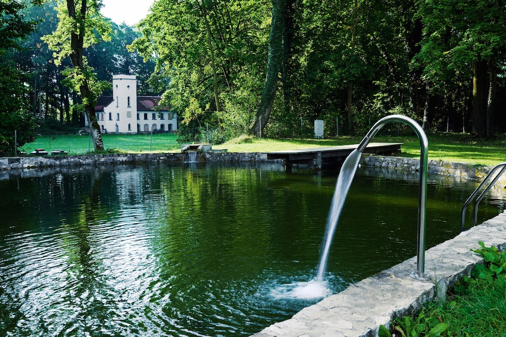Schloss Burgellern 37/43