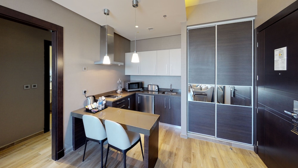 The House Boutique Suites 20/68