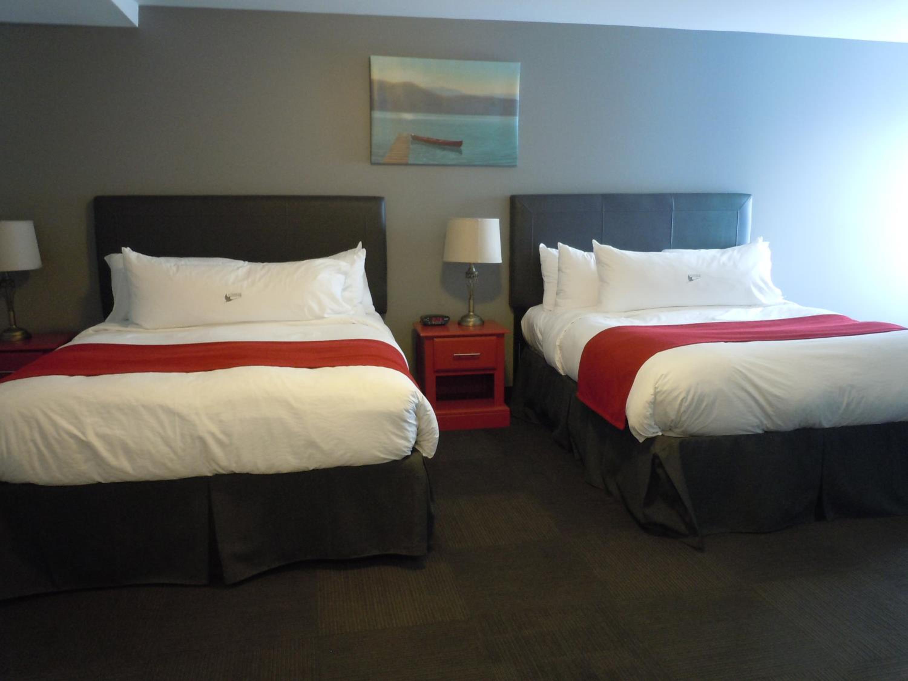 Standard, Queen Bed
