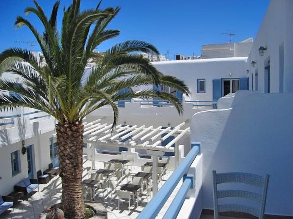 Magas Hotel 27/29
