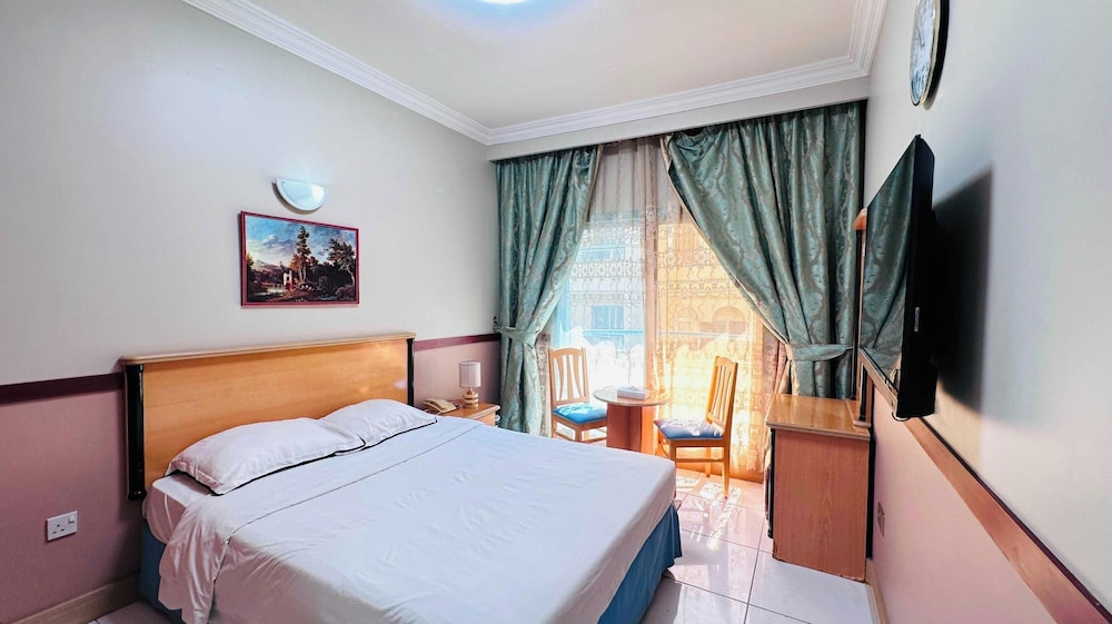 STANDARD, KING BED