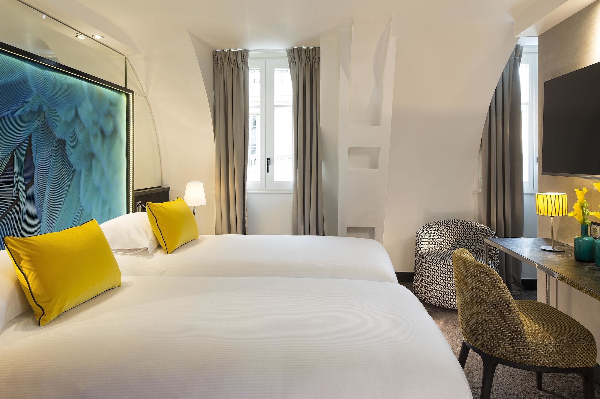Superior room