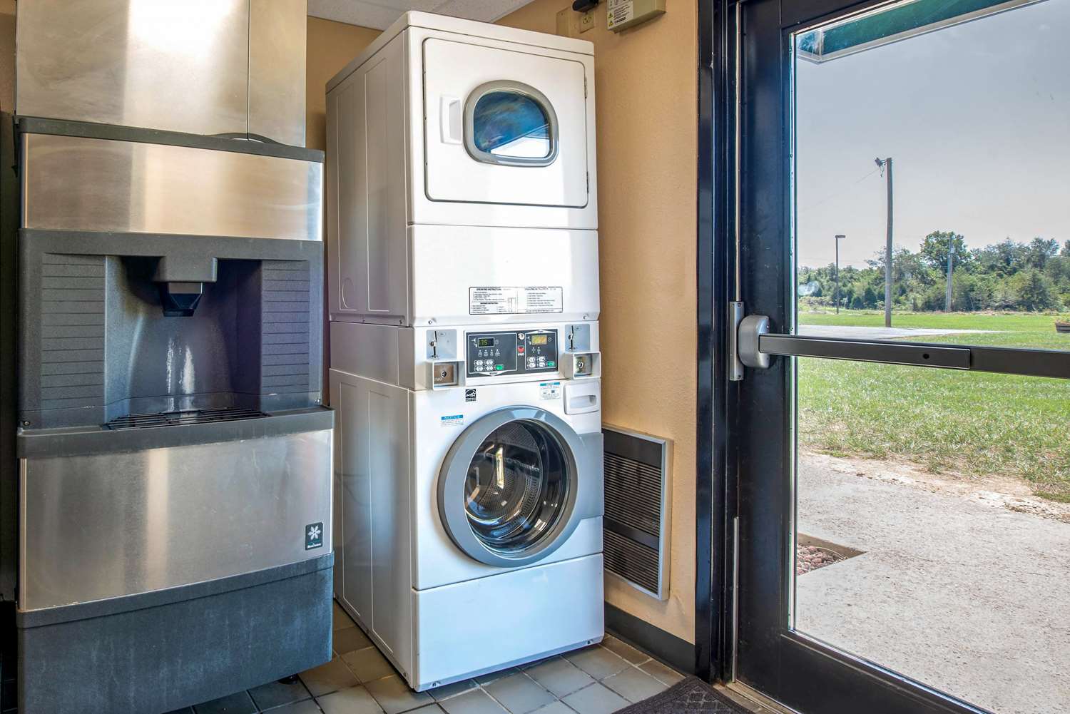 Quality Inn & Suites Brandenburg - Fort Knox 10/10