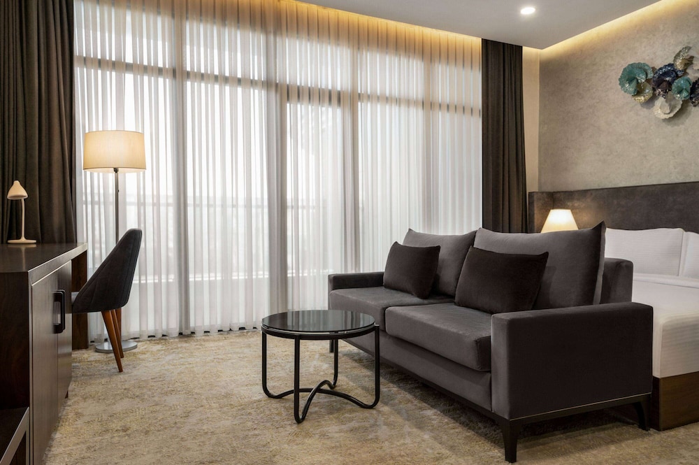 Wyndham Garden Tashkent 65/84