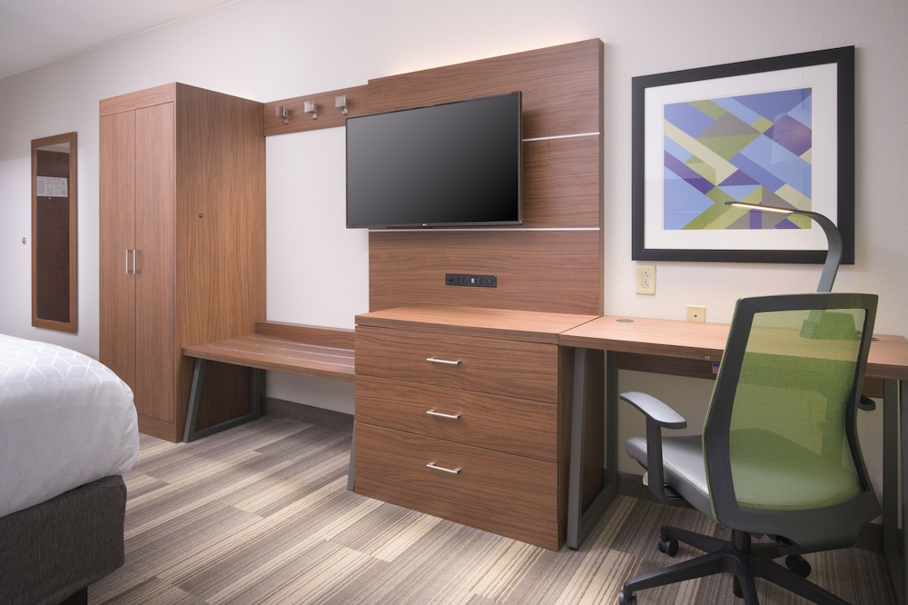 Holiday Inn Express Hotel And Suites Chattanooga Downtown 49/52