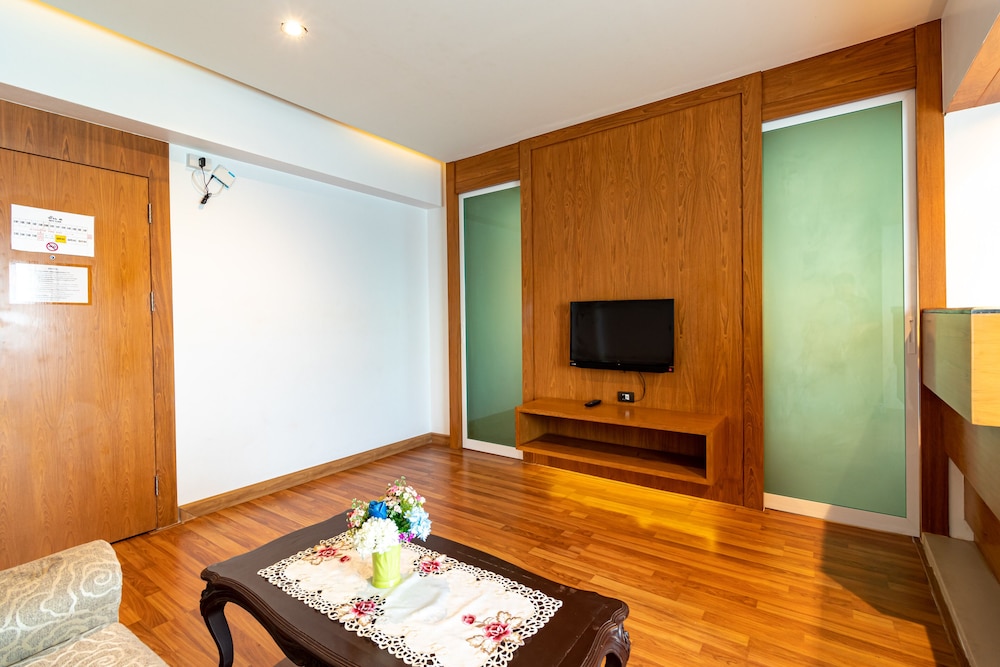 Viva Hotel Songkhla 42/66