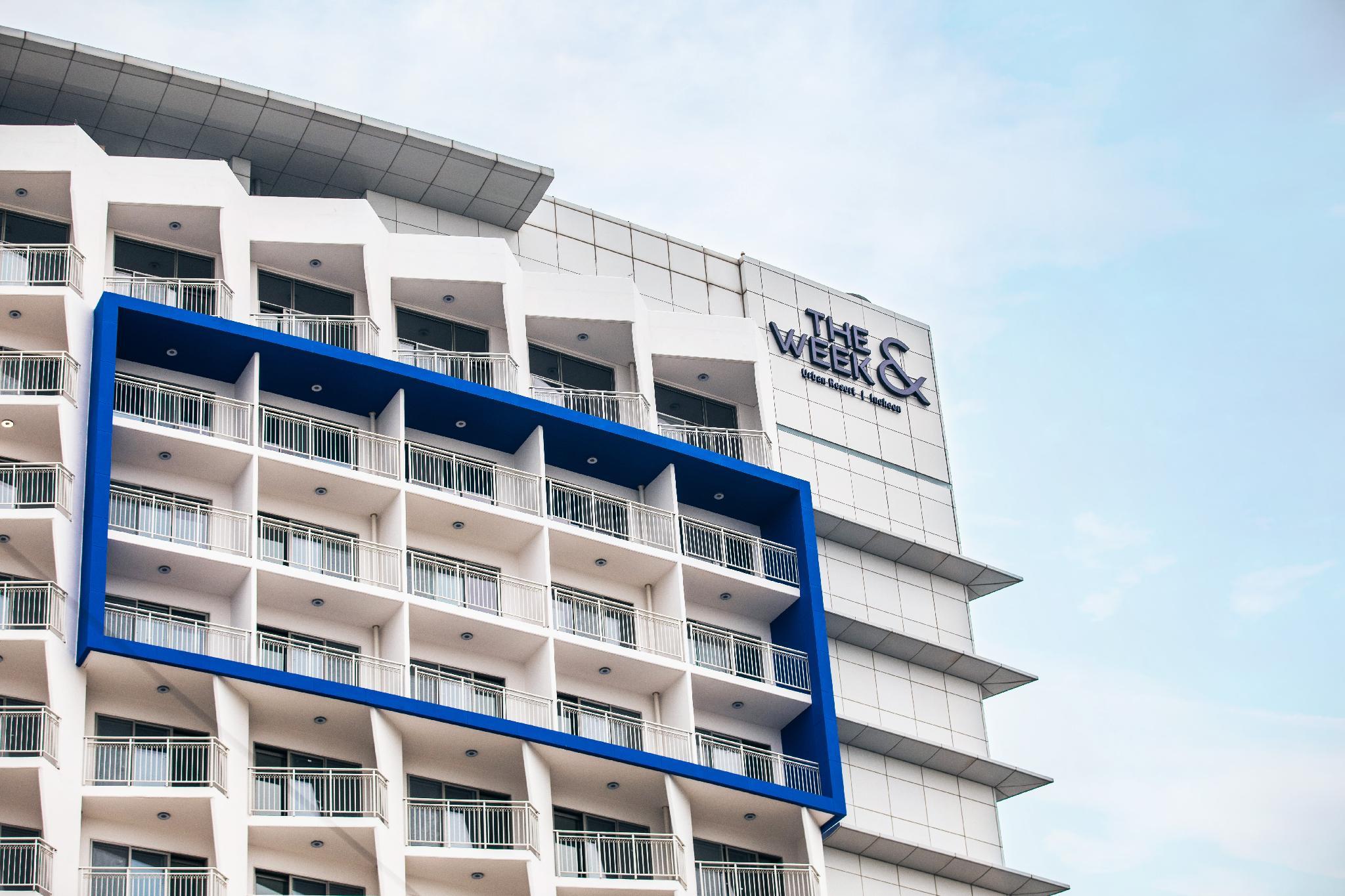 The Weekand Resort
