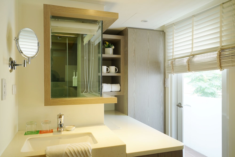 JIA JIA PAPERSUN APARTMENT 63/69