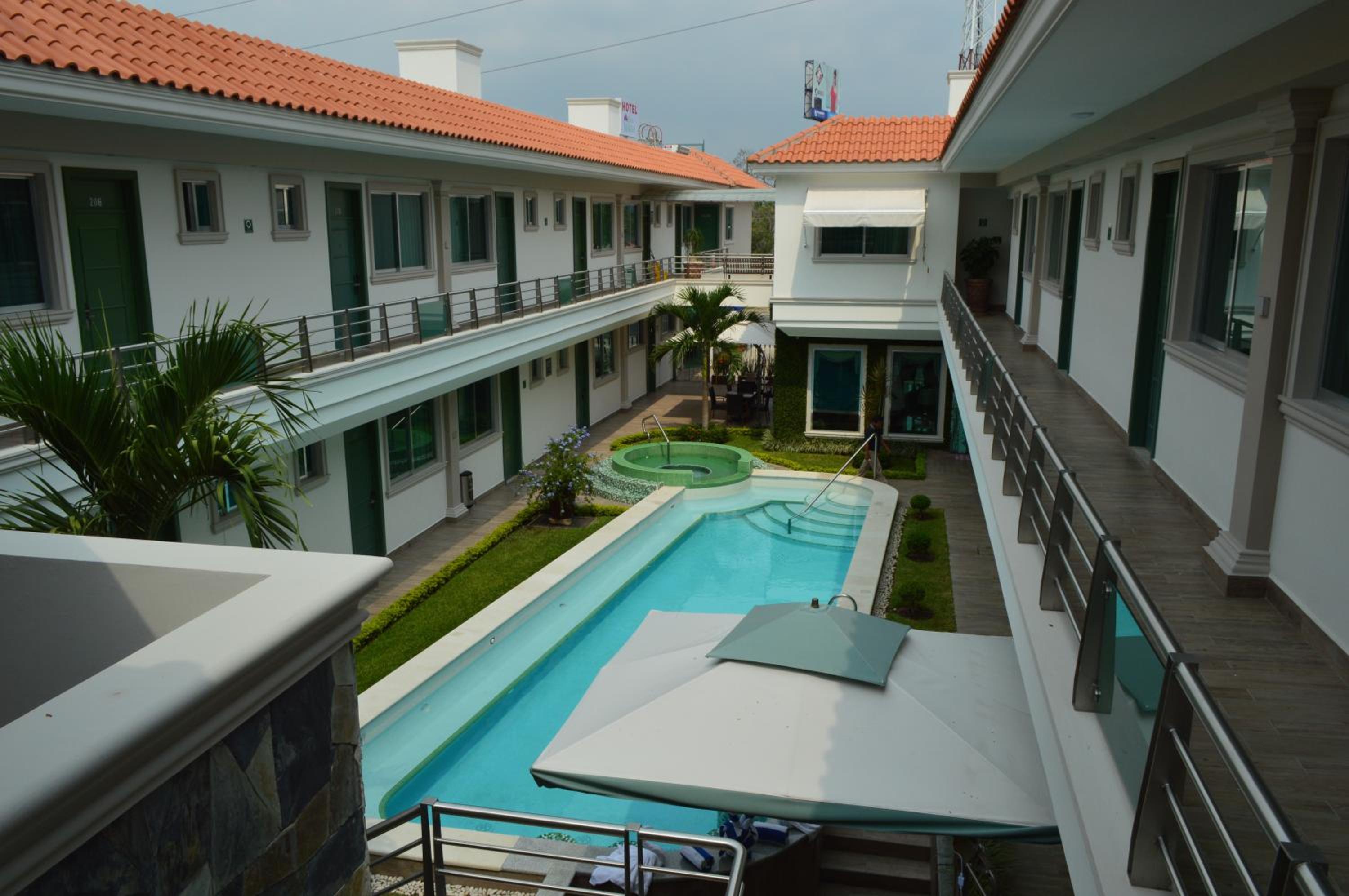 Hotel Villa Magna Poza Rica 44/46