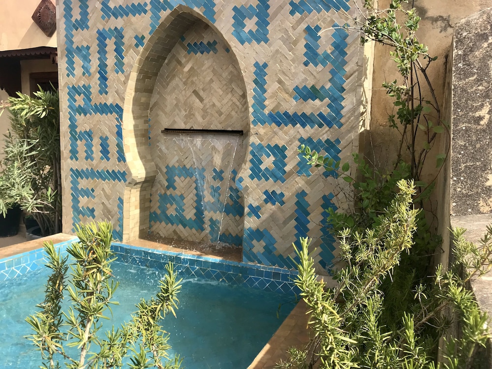 Dar 7 Louyat 22/50