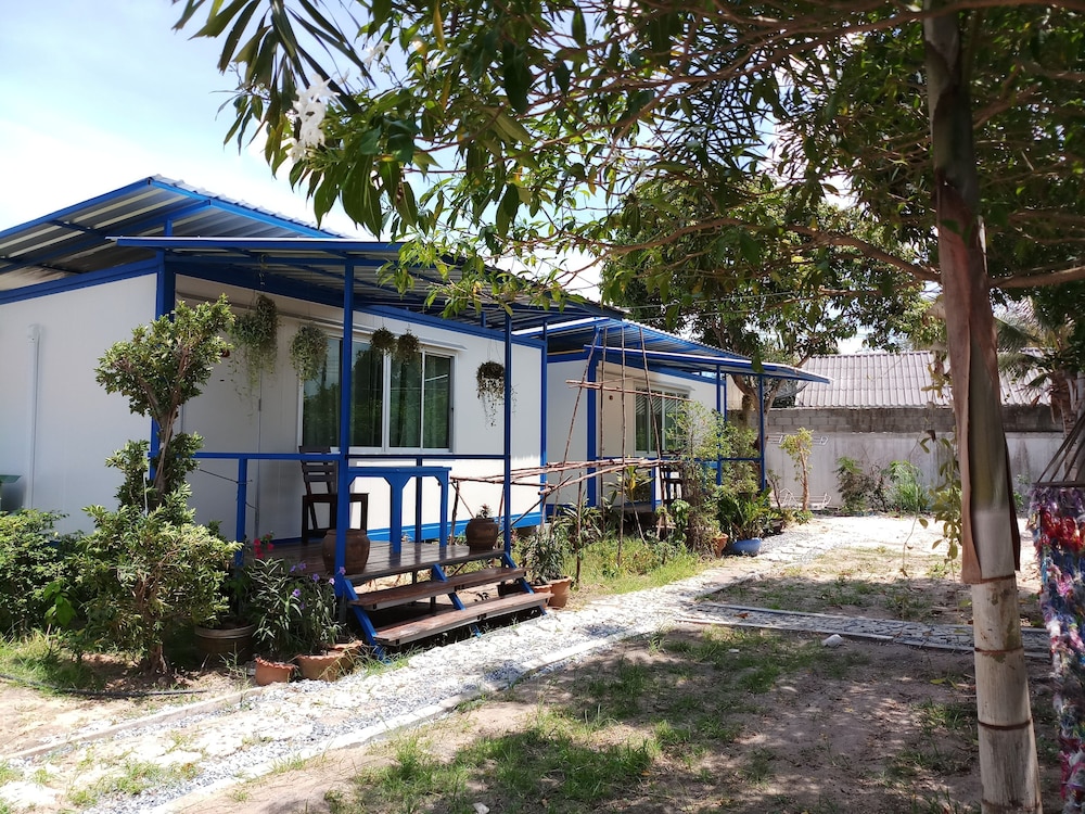 Penny's Home Stay Resort 39/50