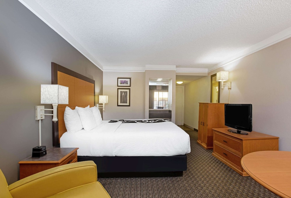 La Quinta Inn Tucson East 15/51