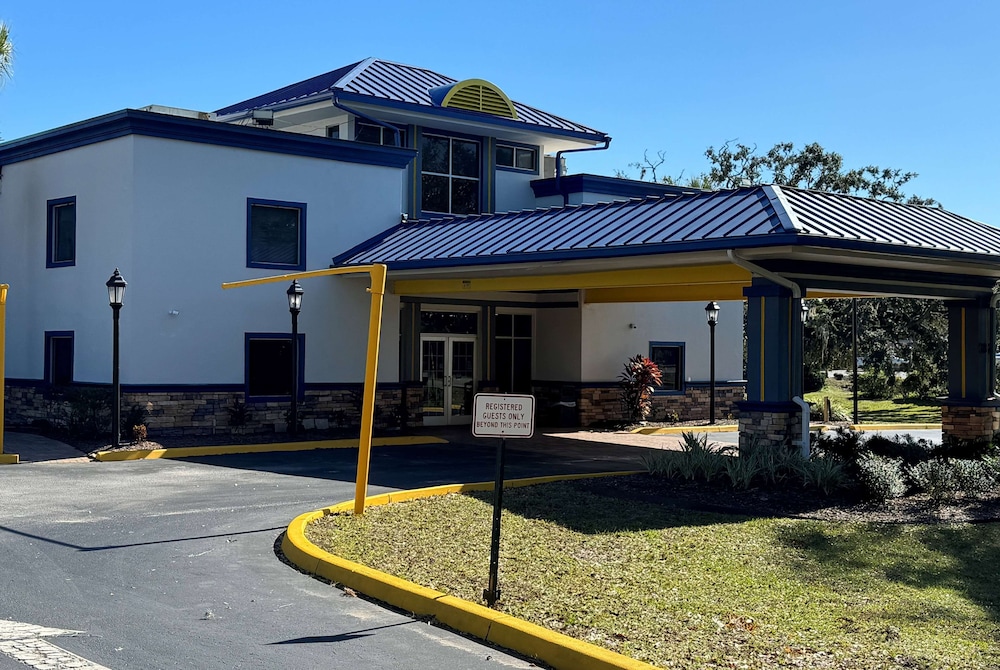 Days Inn by Wyndham Brooksville/Dade City in BROOKSVILLE - FL