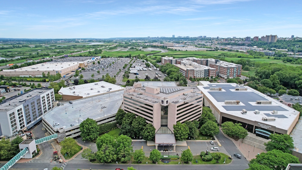 Harmony Suites Secaucus Meadowlands 4/44