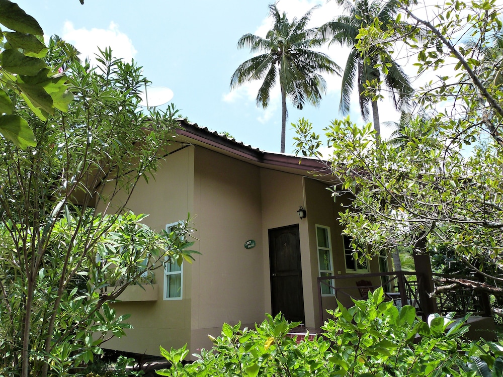 Bann Suan Rachawadee B&B 1/30