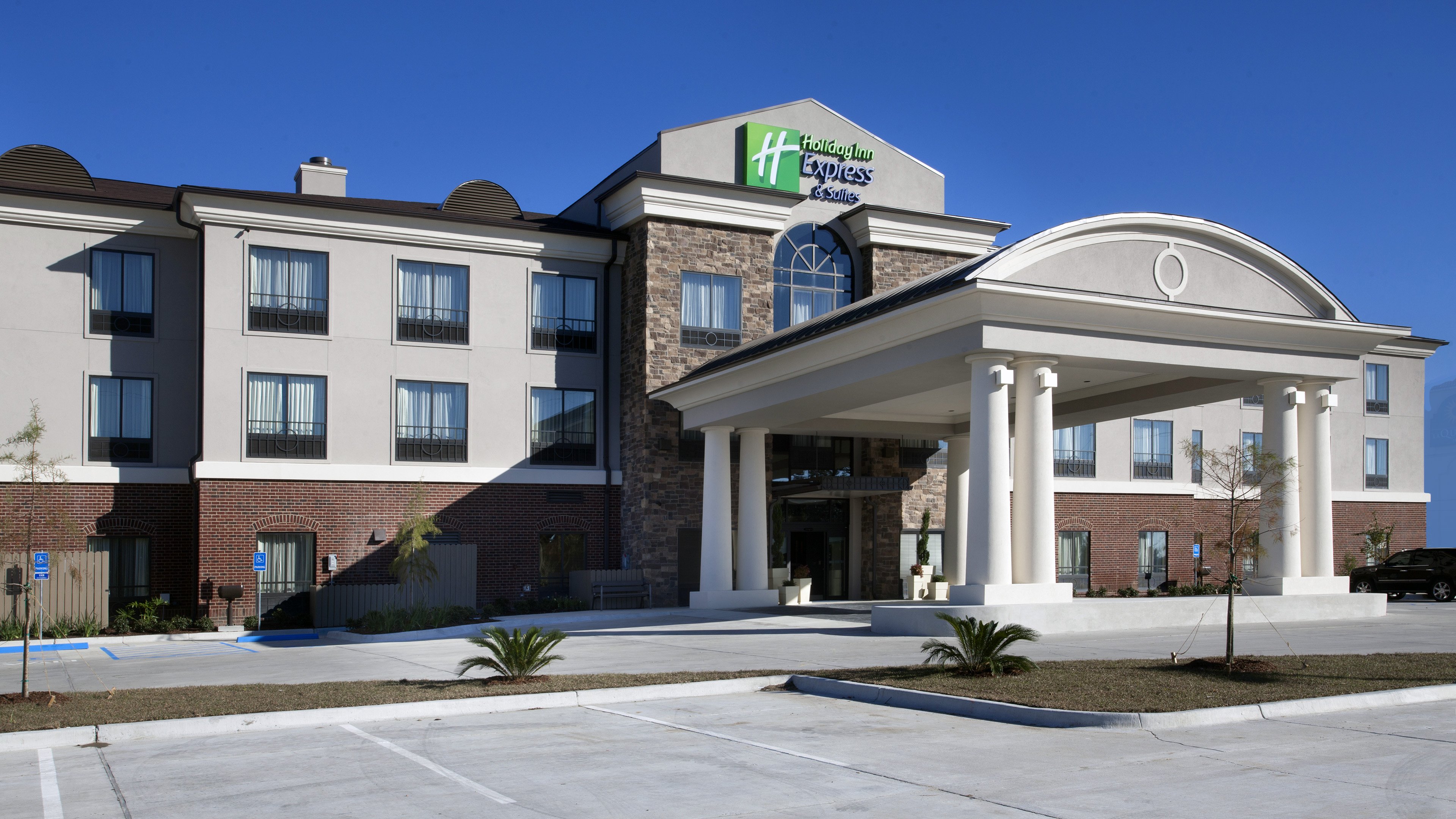 Holiday Inn Express Suites Morgan City Tiger Island 48/50