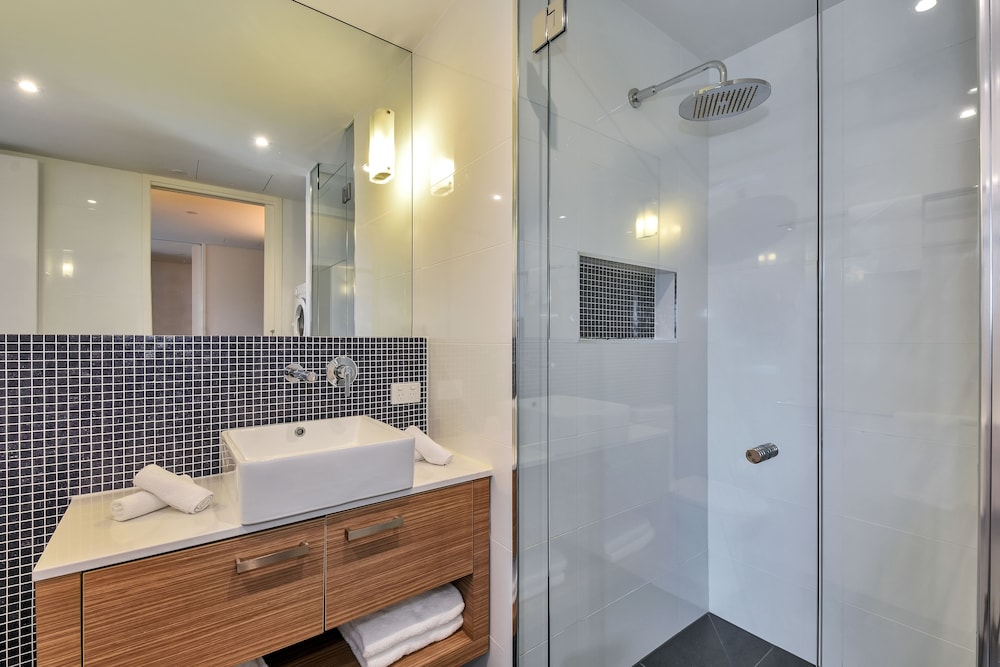 Oaks Vue Suites Geelong 68/69