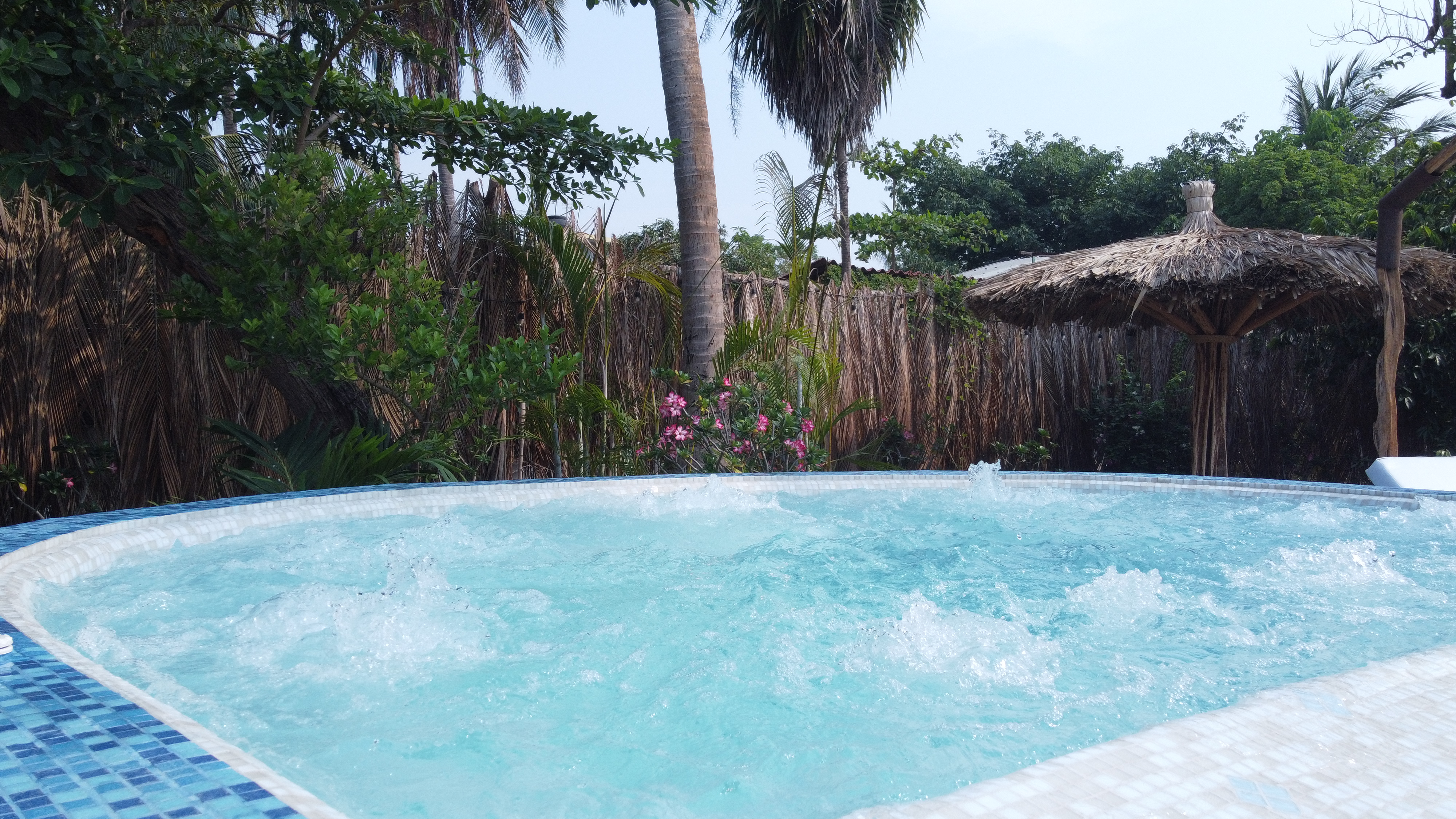 Hotel Ashly Loma Larga 27/45