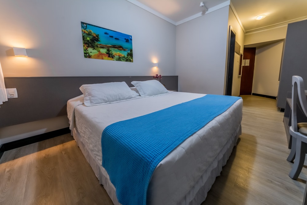 Camboriu Praia Hotel 32/75