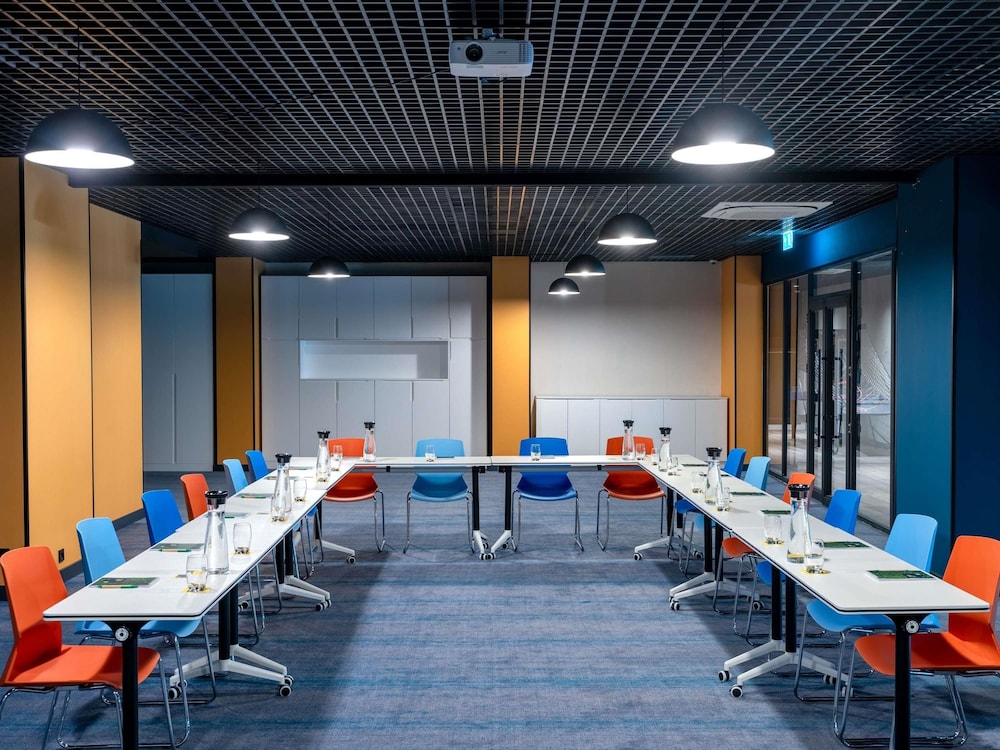 ibis Styles Batumi 45/57