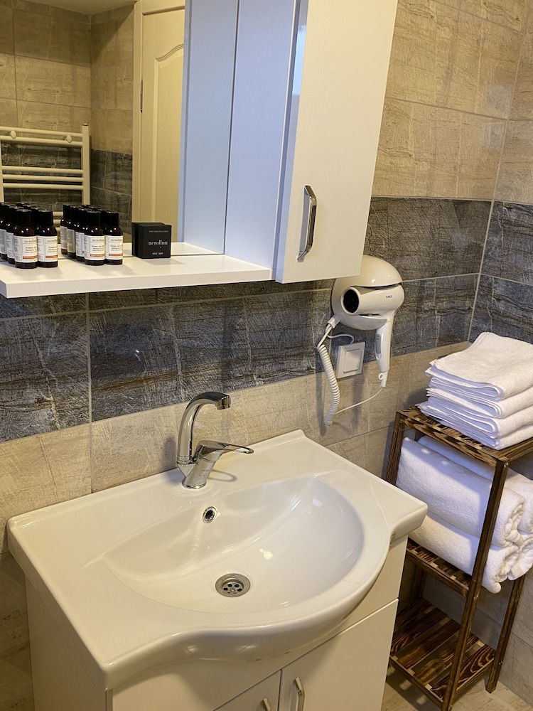 Well Hotel Edirne 42/45