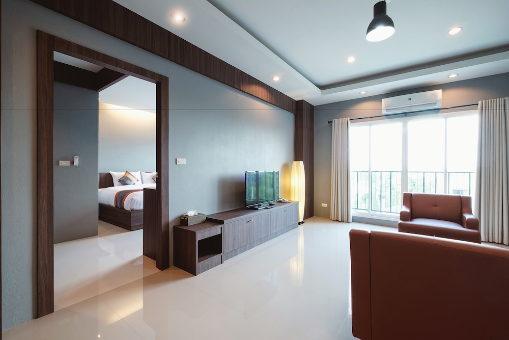 Hansanan Hotel 6/41
