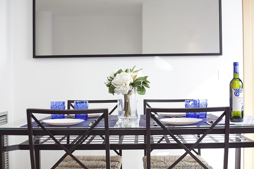CHARMSUITES NOU RAMBLA APARTMENTS 2/42