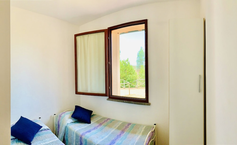 Condo, Premium, Queen Bed, Sofa