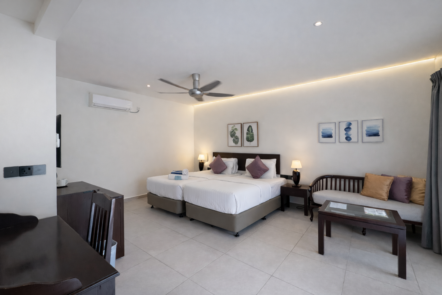 Garden Villa, Premier
