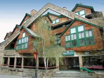 Executive Inn At Whistler Village 2/51