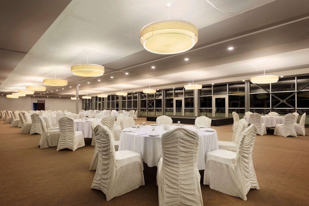 Hawthorn Suites By Wyndham Cerkezkoy 31/44