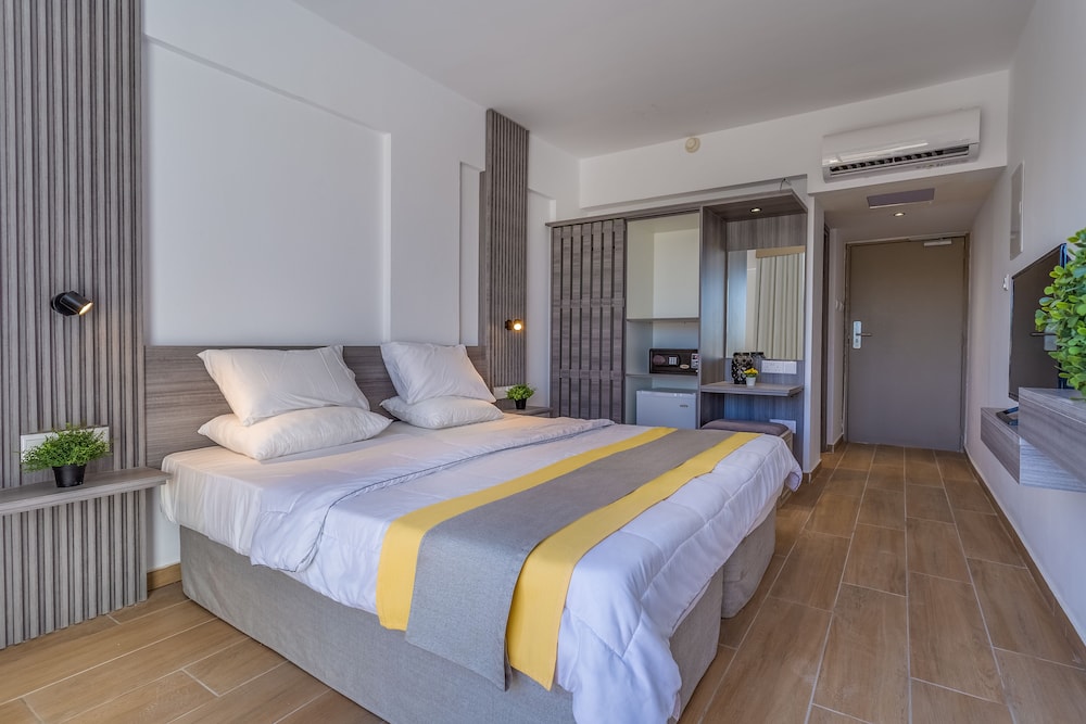 Toxotis Hotel 24/70