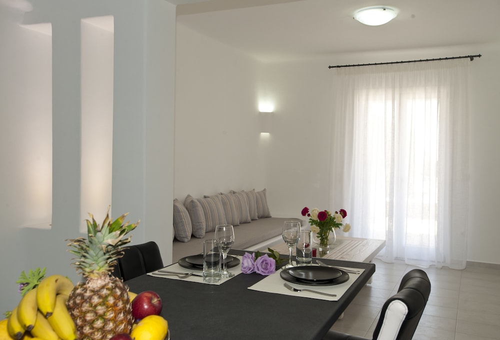 Ac Village Christoulis 23/50