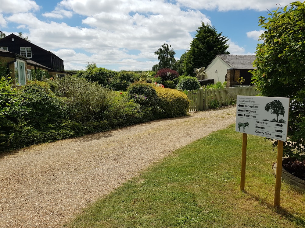 Holiday Cottages At Hawthorn Farm 42/50