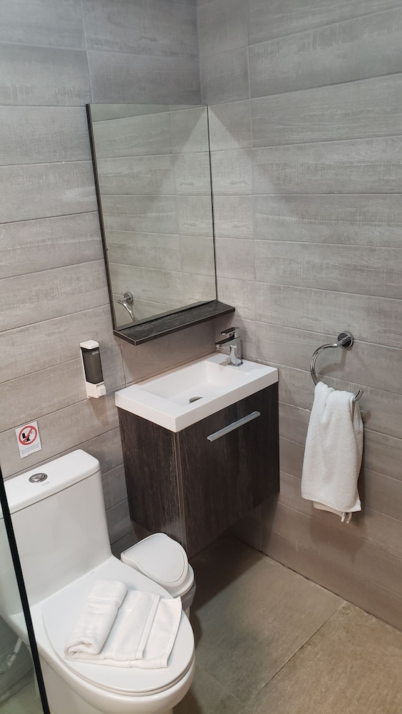Hotel Agua Dulce 47/50