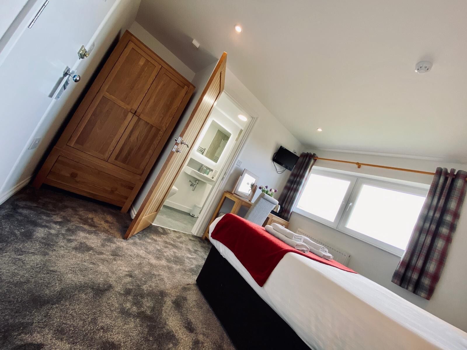Standard, Double Bed