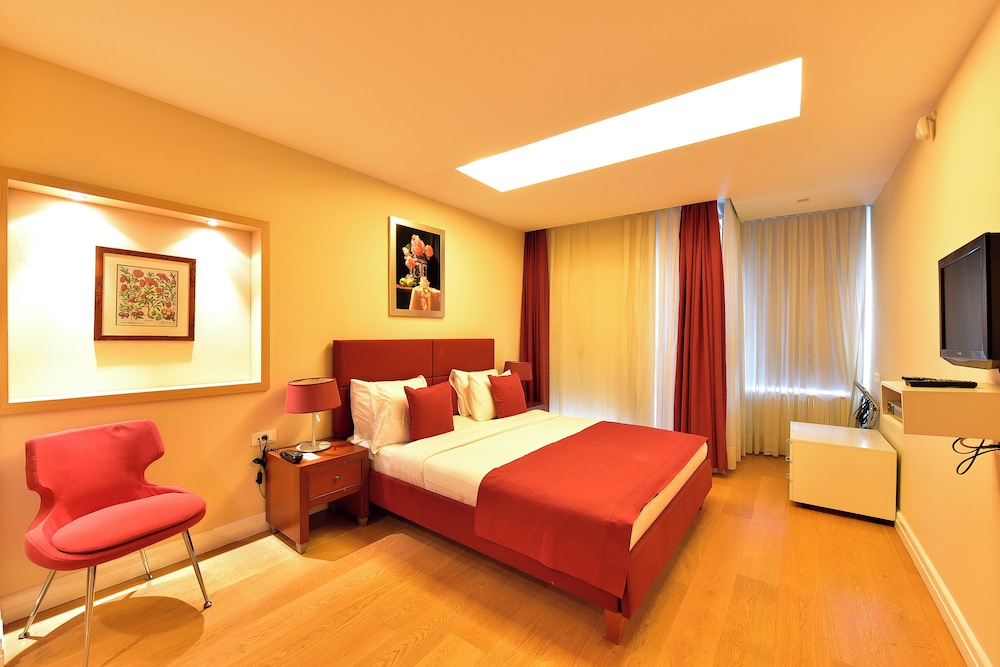 Cheya Residences Nisantasi Deluxe 23/71